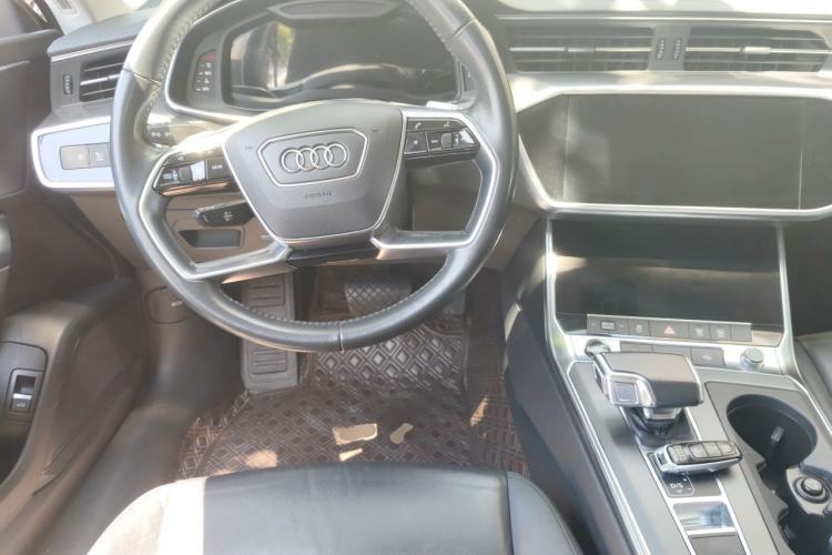 Used Audi A7 2021 40 TFSI Luxury Edition Steering Wheel