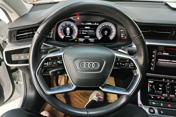 Used Audi A7 2021 40 TFSI Luxury Edition Steering Wheel