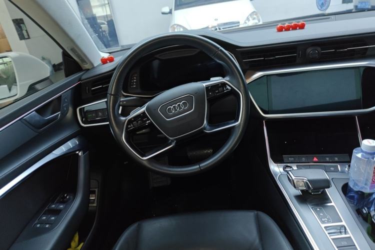 Used Audi A7 2021 40 TFSI Luxury Edition Steering Wheel