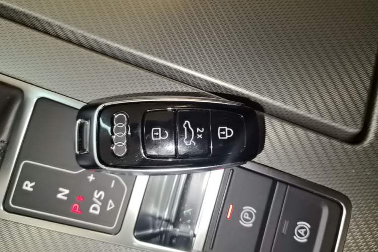 Used Audi A7 2021 45 TFSI Prestige Edition Vehicle Key