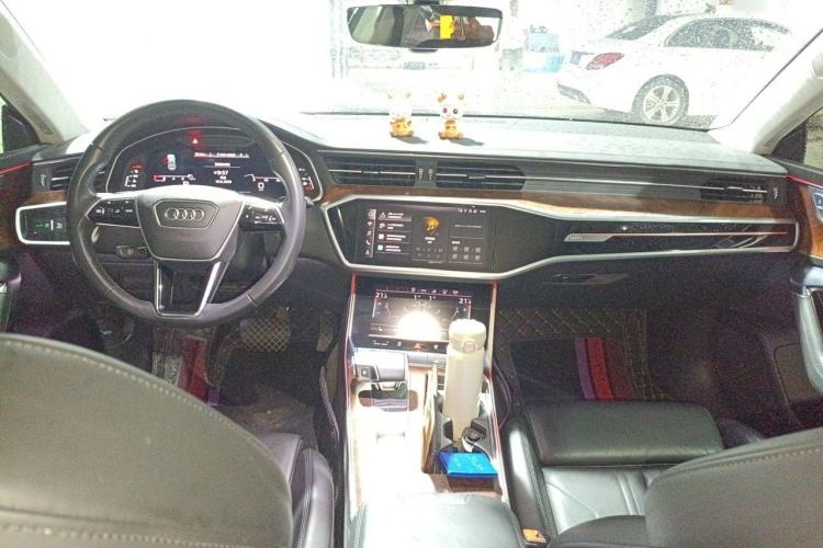 Used Audi A7 2022 45 TFSI Prestige Edition Center Console