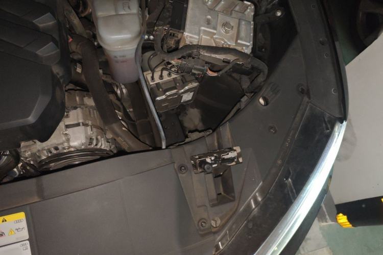 Used Audi A7 2022 45 TFSI Prestige Edition Engine Bay Left