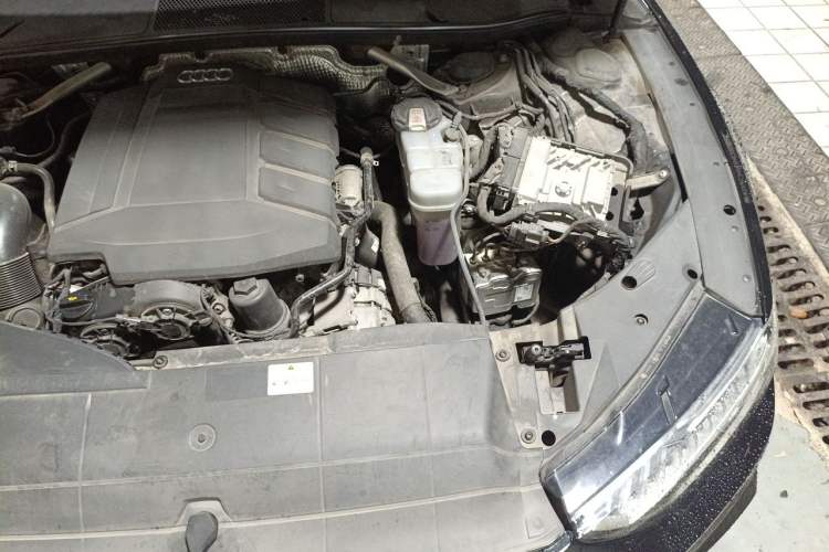 Used Audi A7 2022 45 TFSI Prestige Edition Engine Bay Left