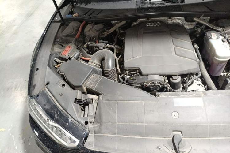 Used Audi A7 2022 45 TFSI Prestige Edition Engine Bay Right