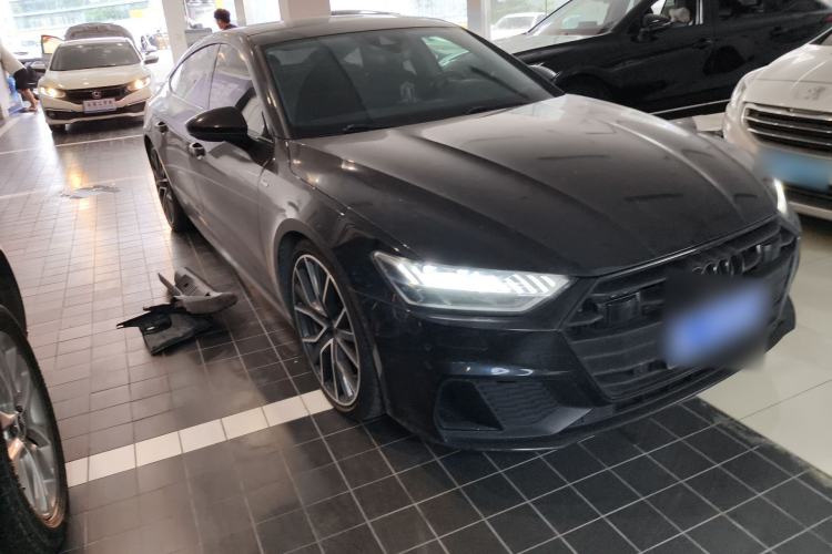 Used Audi A7 2022 45 TFSI Prestige Edition Front Right 45 Deg