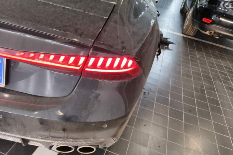 Used Audi A7 2022 45 TFSI Prestige Edition Right Rear Taillight