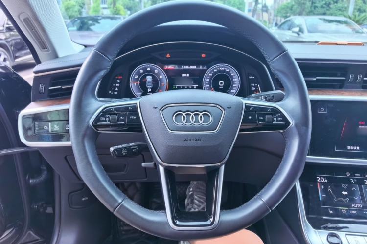 Used Audi A7 2022 45 TFSI Prestige Edition Steering Wheel