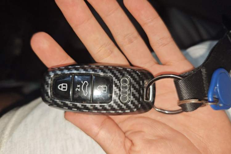 Used Audi A7 2022 45 TFSI Prestige Edition Vehicle Key