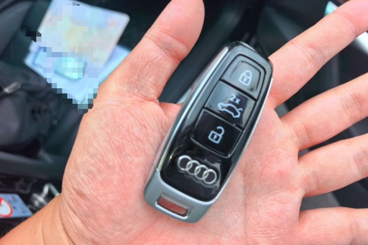 Used Audi A7 2022 45 TFSI Prestige Edition Vehicle Key