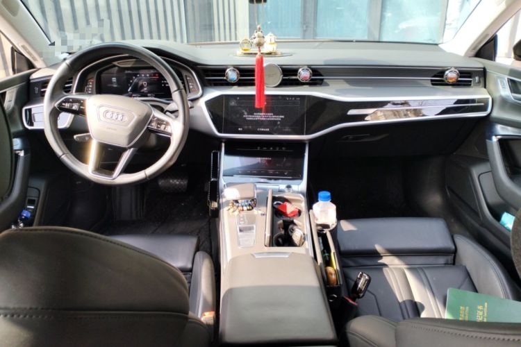 Used Audi A7 2022 45 TFSI Prestige Edition Center Console