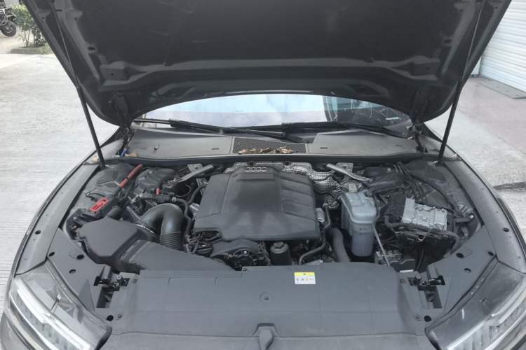 Used Audi A7 2022 45 TFSI Prestige Edition Engine Bay