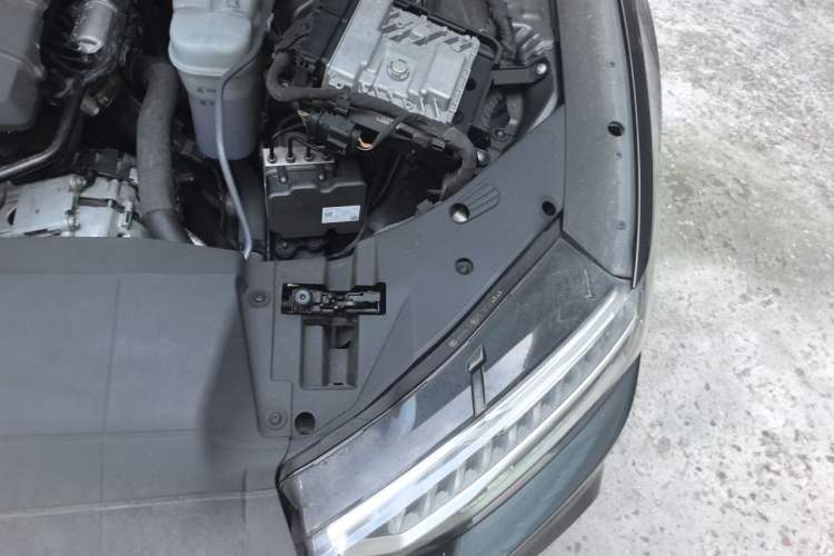 Used Audi A7 2022 45 TFSI Prestige Edition Engine Bay Left
