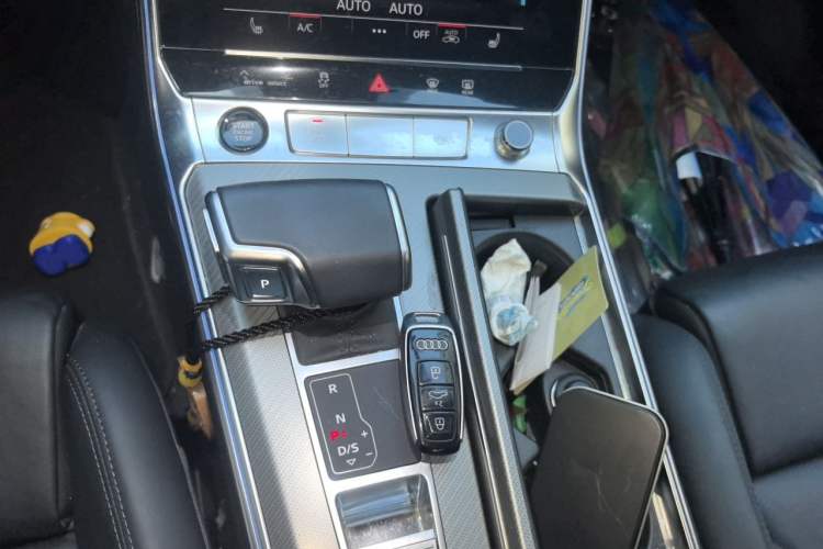 Used Audi A7 2022 45 TFSI Prestige Edition Gear Lever