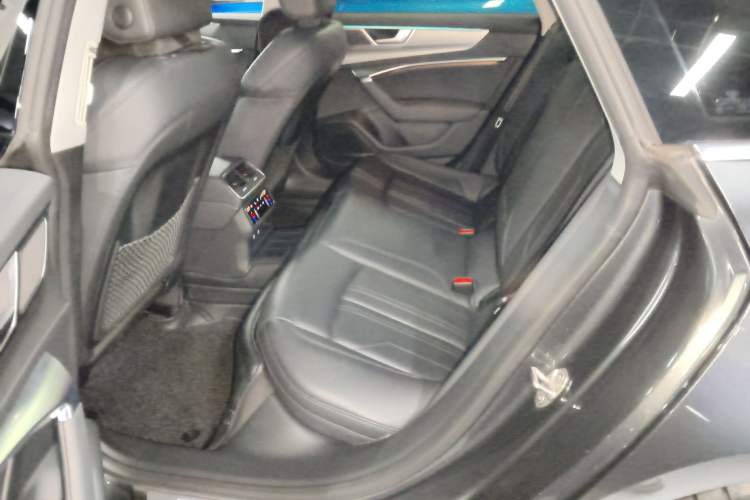 Used Audi A7 2022 45 TFSI Prestige Edition Interior 4