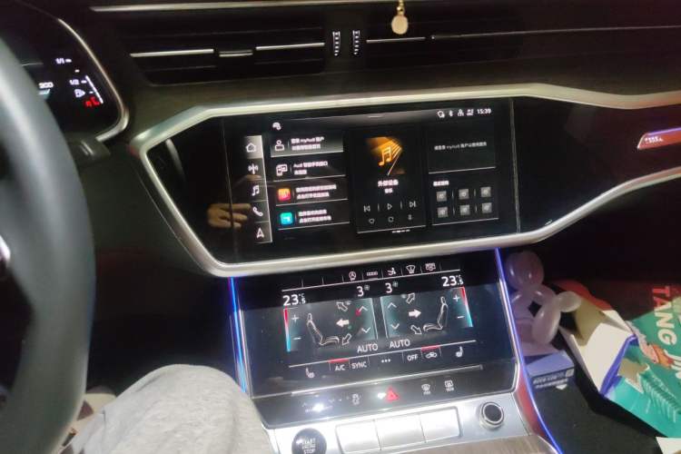 Used Audi A7 2022 45 TFSI Prestige Edition Audio And AC Panel