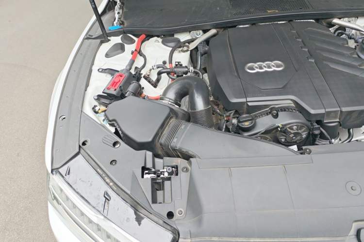 Used Audi A7 2022 45 TFSI Prestige Edition Engine Bay Right