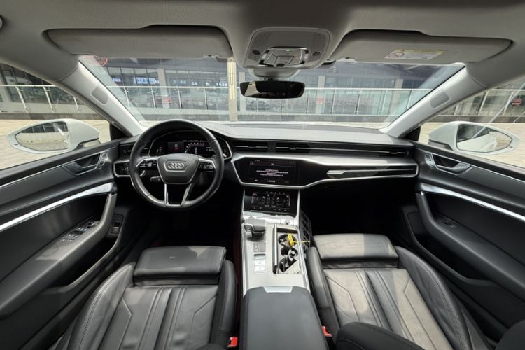 Used Audi A7 2022 45 TFSI Prestige Edition Interior 4