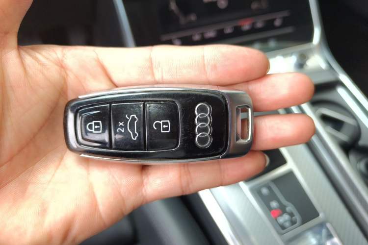 Used Audi A7 2022 45 TFSI Prestige Edition Vehicle Key