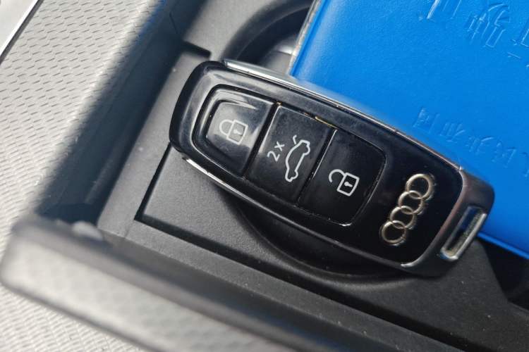 Used Audi A7 2022 45 TFSI Prestige Edition Vehicle Key