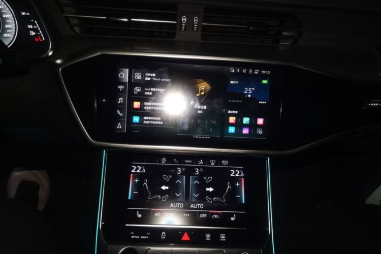 Used Audi A7 2023 45 TFSI Prestige Edition Audio And AC Panel