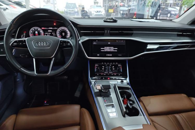 Used Audi A7 2023 45 TFSI Prestige Edition Center Console