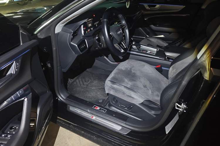 Used Audi A7 2023 45 TFSI Prestige Edition Driver Seat