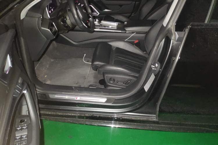 Used Audi A7 2023 45 TFSI Prestige Edition Driver Seat