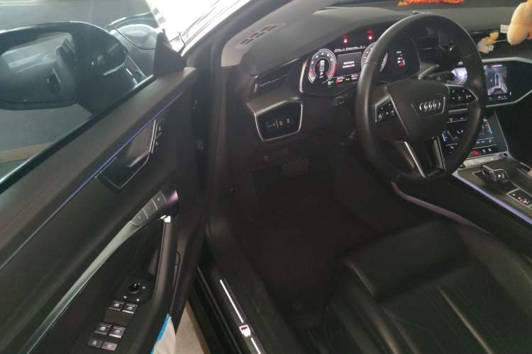 Used Audi A7 2023 45 TFSI Prestige Edition Driver Seat