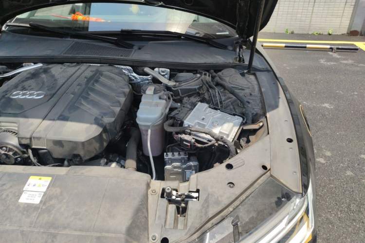 Used Audi A7 2023 45 TFSI Prestige Edition Engine Bay Left