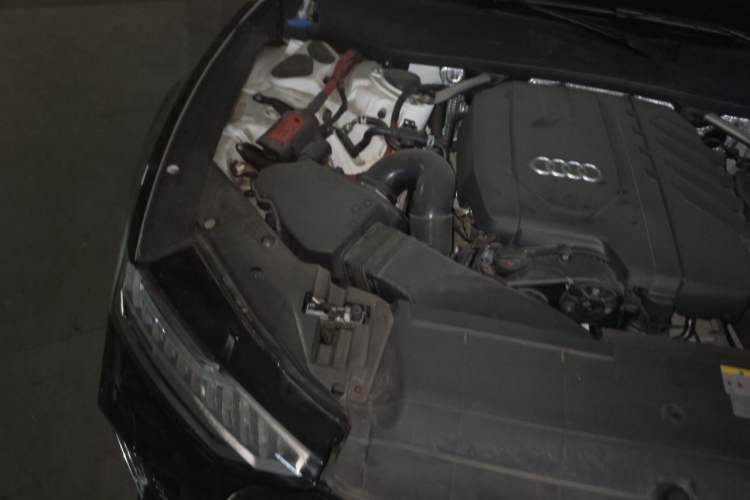 Used Audi A7 2023 45 TFSI Prestige Edition Engine Bay Right