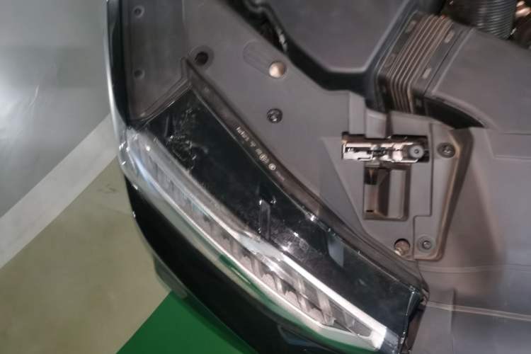 Used Audi A7 2023 45 TFSI Prestige Edition Engine Bay Right