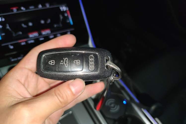 Used Audi A7 2023 45 TFSI Prestige Edition Vehicle Key
