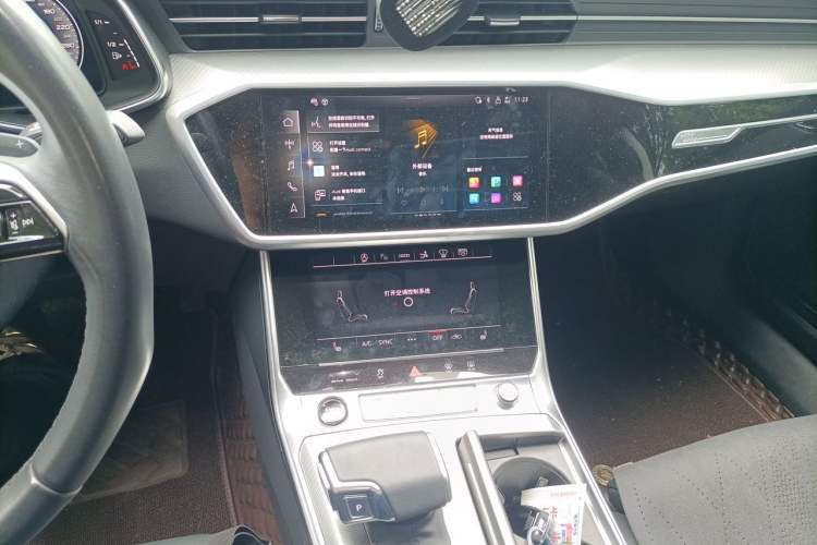 Used Audi A7 2023 45 TFSI Prestige Edition Audio And AC Panel