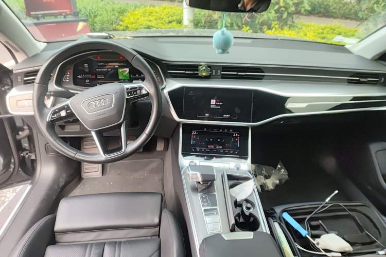 Used Audi A7 2023 45 TFSI Prestige Edition Center Console