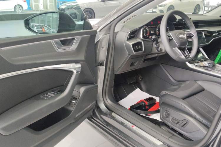 Used Audi A7 2023 45 TFSI Prestige Edition Driver Seat