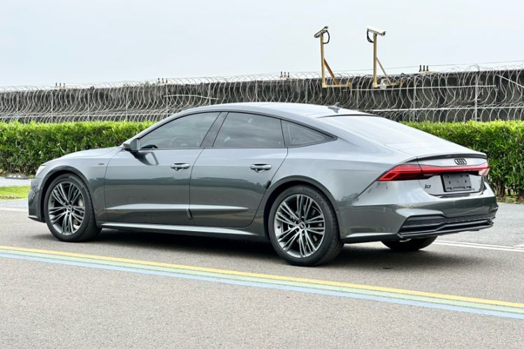 Used Audi A7 2023 45 TFSI Prestige Edition Exterior 4
