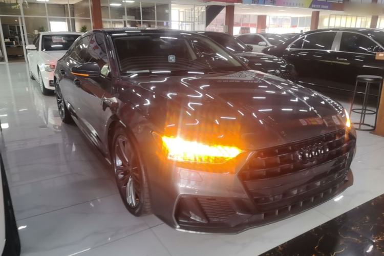 Used Audi A7 2023 45 TFSI Prestige Edition Front Right 45 Deg