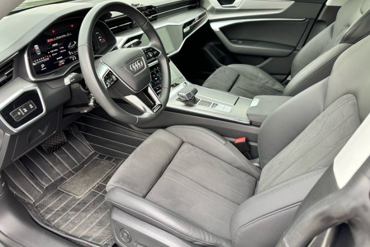 Used Audi A7 2023 45 TFSI Prestige Edition Interior 3