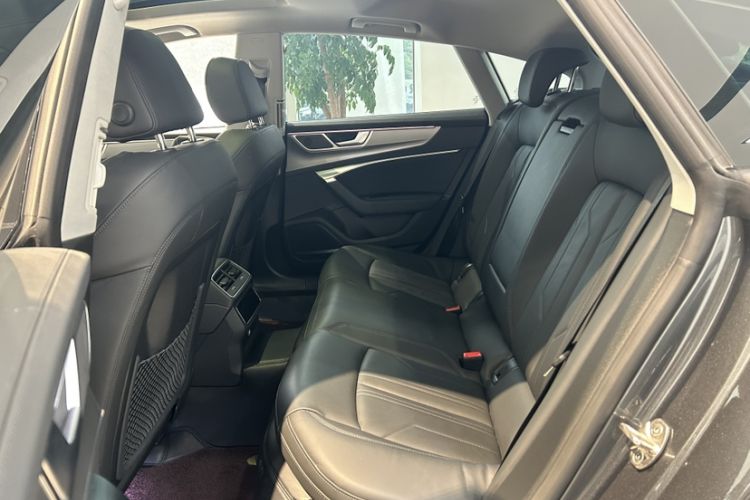 Used Audi A7 2023 45 TFSI Prestige Edition Interior 4