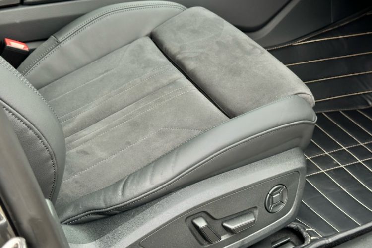 Used Audi A7 2023 45 TFSI Prestige Edition Right Front Seat