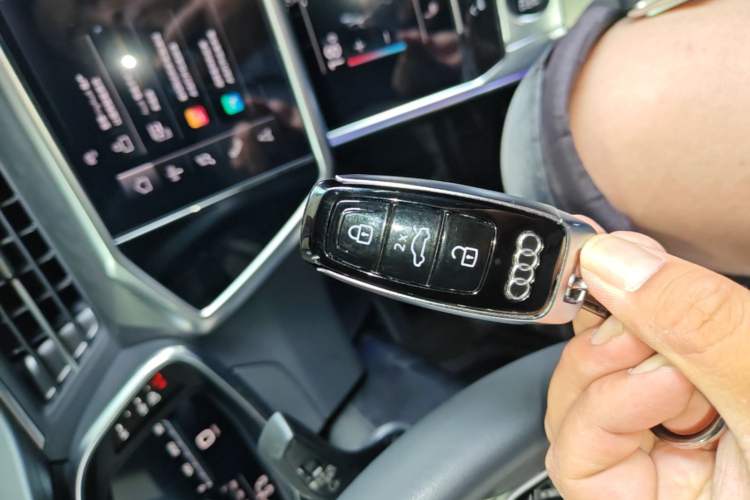 Used Audi A7 2023 45 TFSI Prestige Edition Vehicle Key
