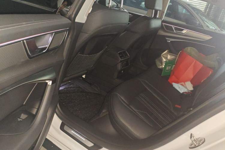 Used Audi A7 2023 45 TFSI Prestige Edition Interior 4