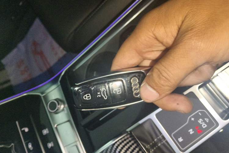 Used Audi A7 2023 55 TFSI quattro Prestige Edition Vehicle Key