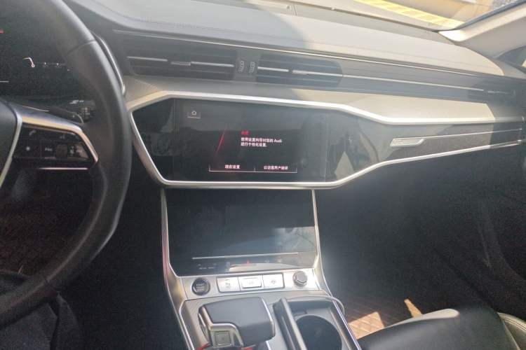 Used Audi A7 2023 45 TFSI Prestige Edition Audio And AC Panel