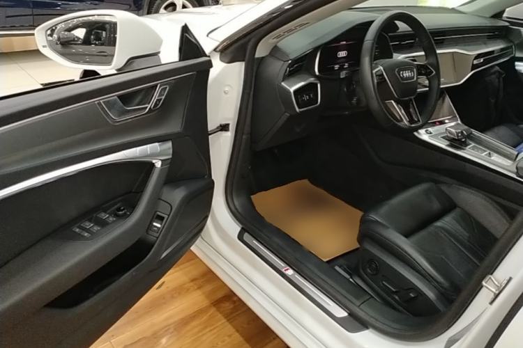 Used Audi A7 2023 45 TFSI Prestige Edition Driver Seat