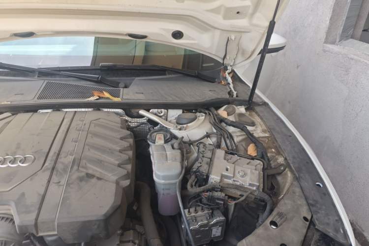 Used Audi A7 2023 45 TFSI Prestige Edition Engine Bay Left