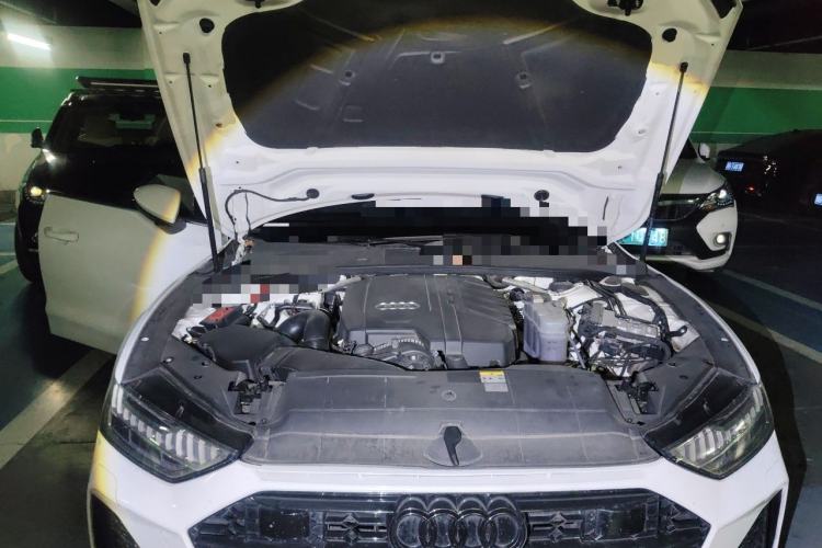 Used Audi A7 2023 40 TFSI Luxury Model Engine Bay