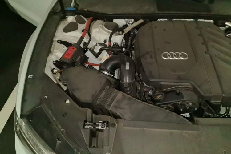 Used Audi A7 2023 45 TFSI Prestige Edition Engine Bay Right