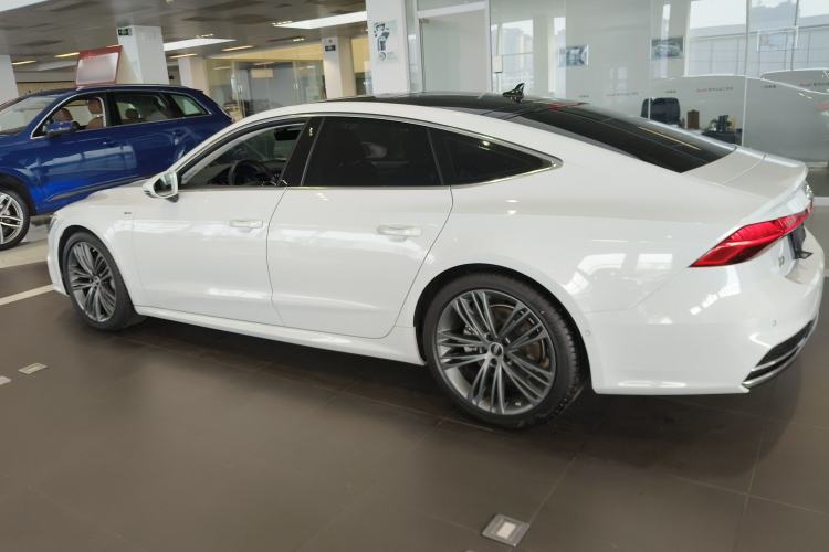 Used Audi A7 2023 45 TFSI Prestige Edition Exterior 3