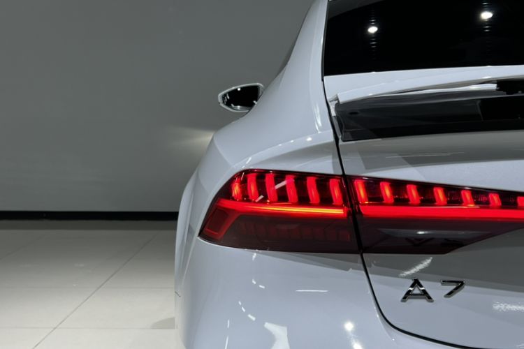 Used Audi A7 2023 45 TFSI Prestige Edition Exterior 4